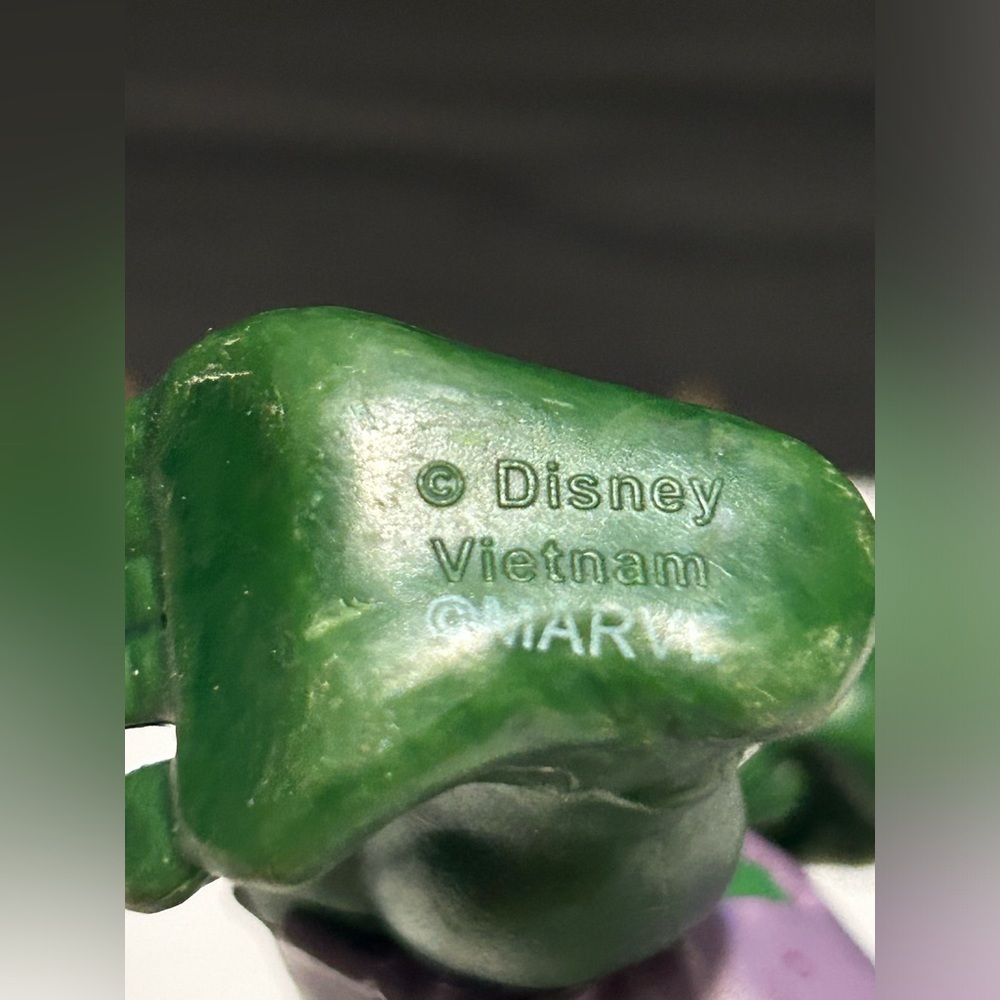 Incredible Hulk 4” Figure PVC Cake Topper Disney MCU Green Guy Marvel Avengers - Picture 5 of 6